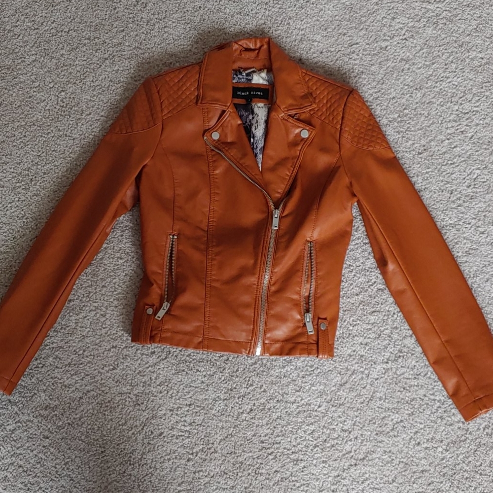 Nwot never worn faux leather jacket!